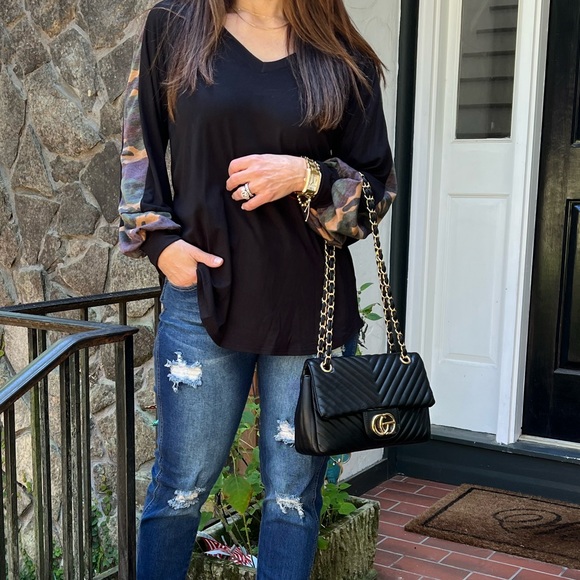 Boho Camouflage Trim Bubble Sleeves Knit Relax Fit Top - Picture 3 of 6